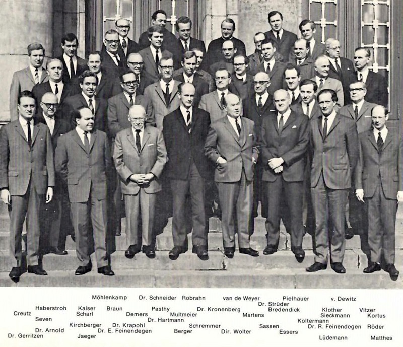 1969_kollegium.jpg